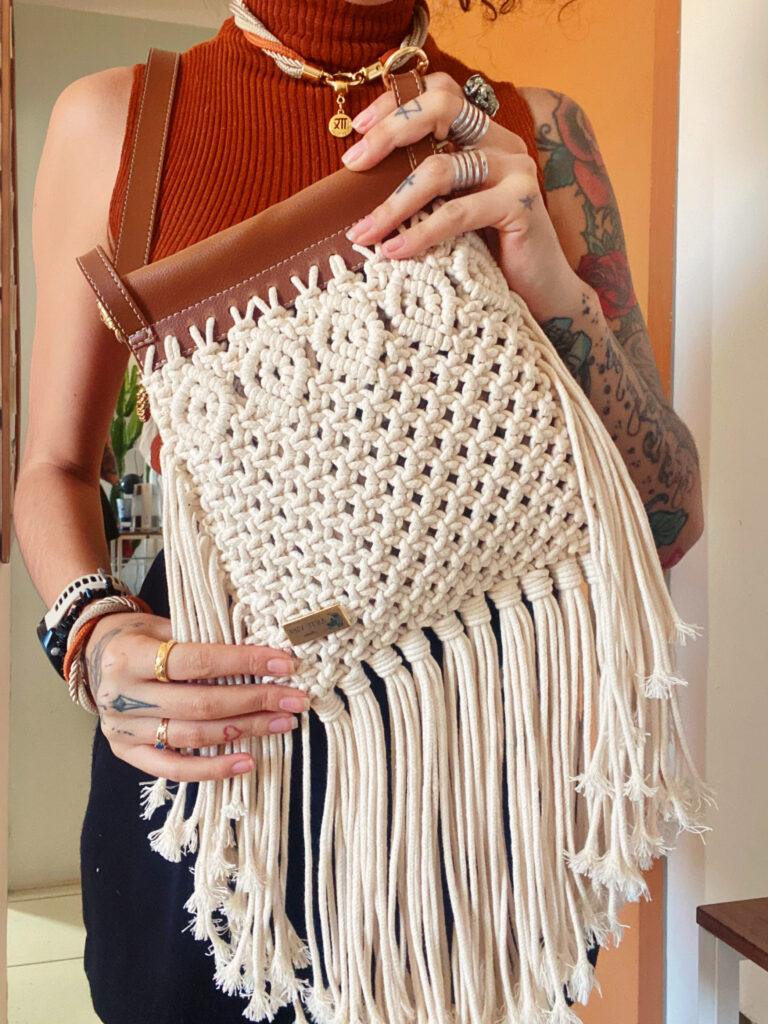 4FCF2486-D6DE-45D1-B493-20B49D68DBBC