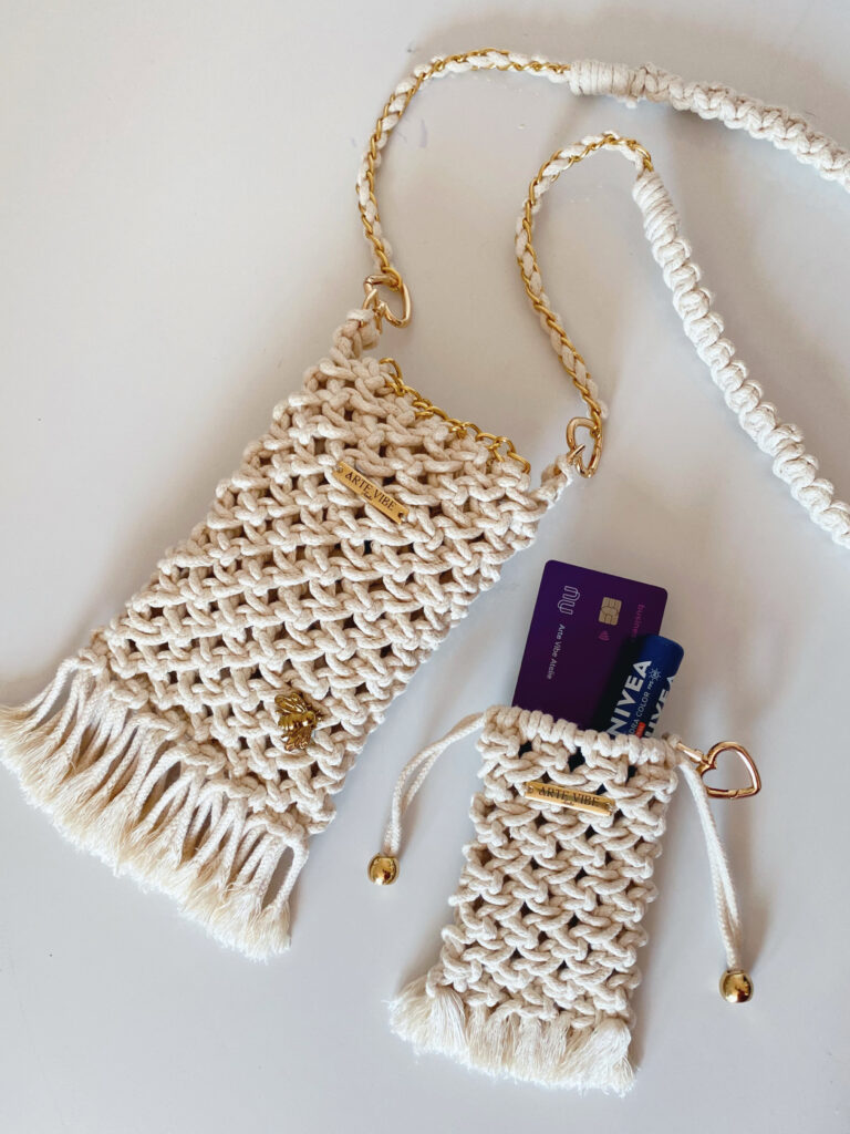 763FA164-48C1-4AF4-B2A6-9D52A966CFEF